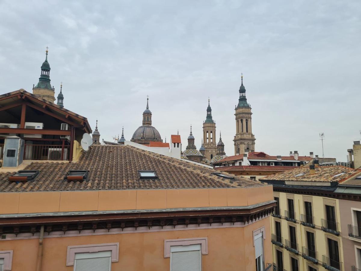 Dos Torres Atico Abuhardillado En Calle Alfonso I サラゴサ エクステリア 写真